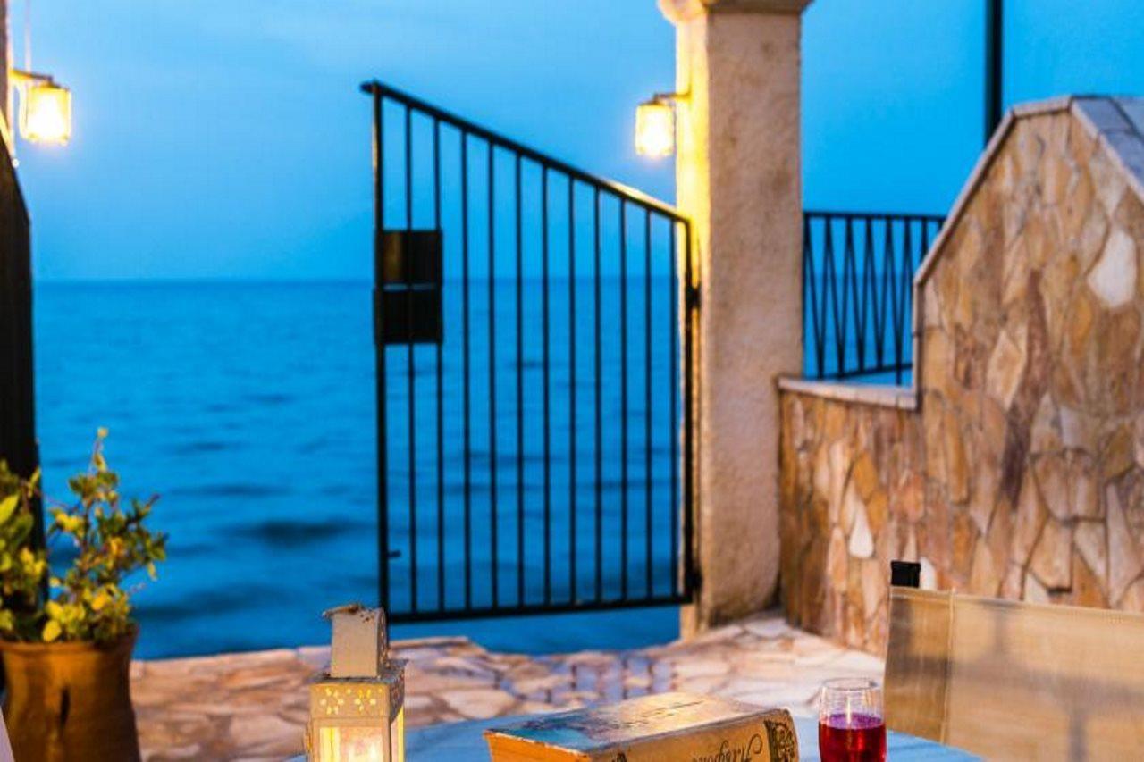 Andreolas Luxury Suites ซีลีวี ภายนอก รูปภาพ